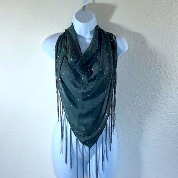 Scarf Silk Blend With Fringe Triangle Shape Grey Shimmery - Picture 1 of 8
